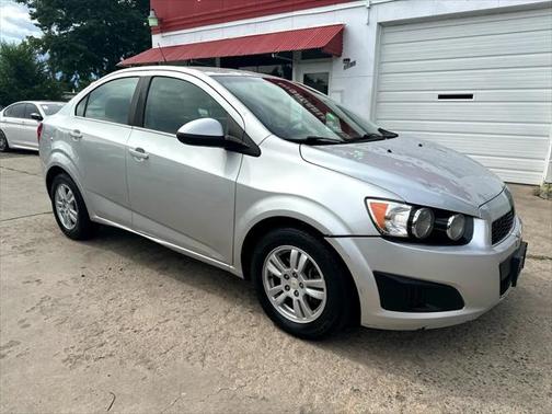 2012 Chevrolet Sonic 2LT