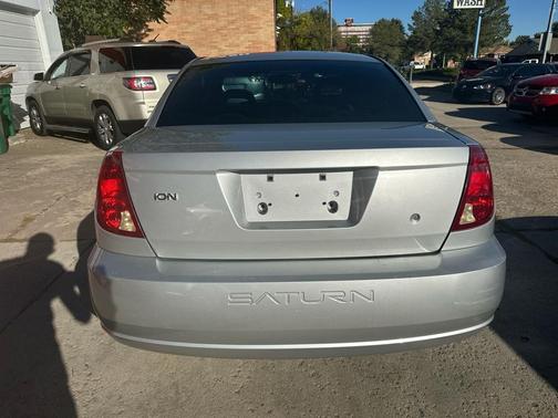 2004 Saturn Ion 3