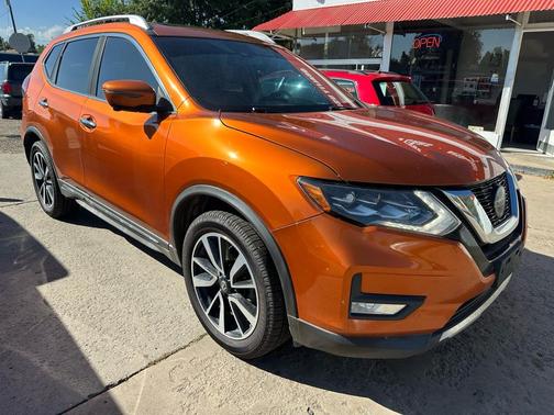 2018 Nissan Rogue SV