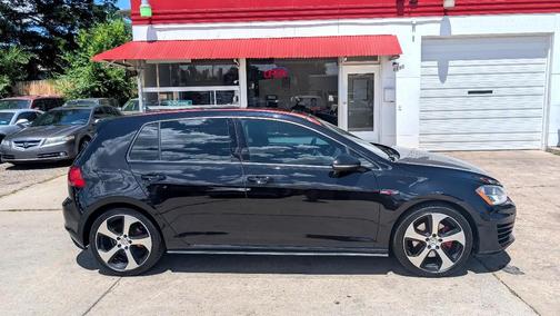 2016 Volkswagen Golf GTI 2.0T Autobahn 4-Door