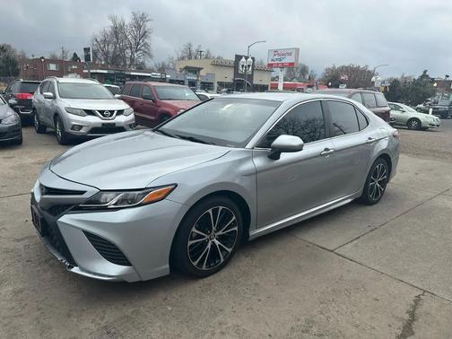2018 Toyota Camry LE