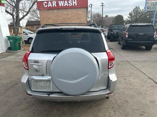 2006 Toyota RAV4 Sport