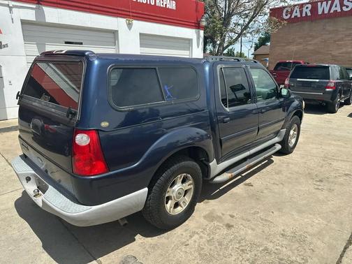 Gray 2003 Ford Explorer Sport Trac XLS