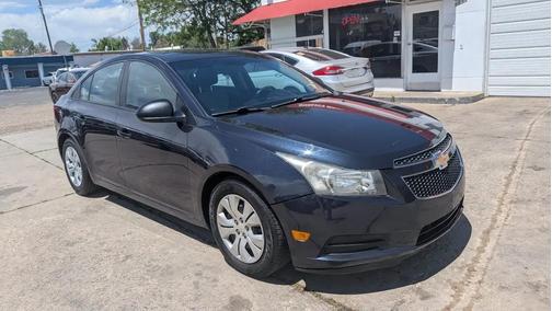 Blue 2014 Chevrolet Cruze LS