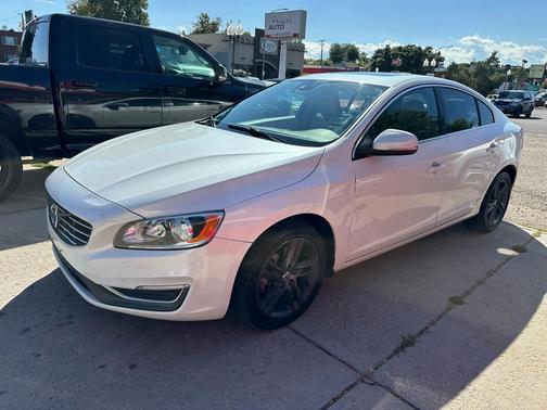 2015 Volvo S60 T5 Premier