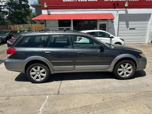 Diamond Gray Metallic/Quartz Silver Metallic 2009 Subaru Outback 2.5 i