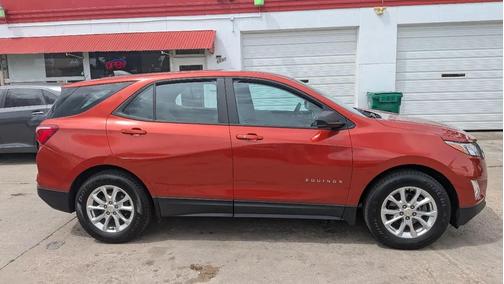 Cayenne Orange Metallic 2020 Chevrolet Equinox LS