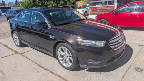 2013 Ford Taurus SEL