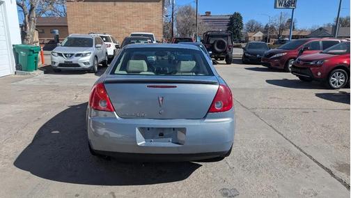 Blue 2009 Pontiac G6 SE