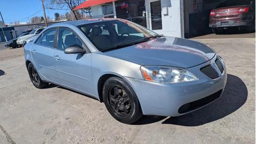 Blue 2009 Pontiac G6 SE