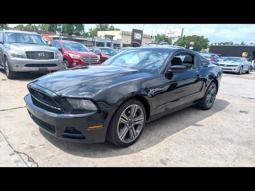 2013 Ford Mustang V6