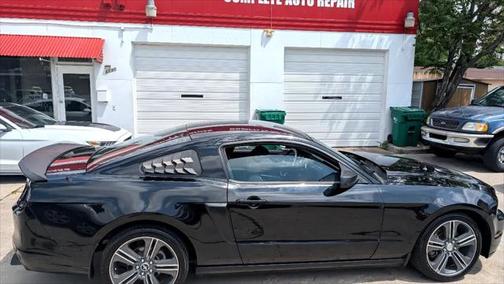 2013 Ford Mustang V6