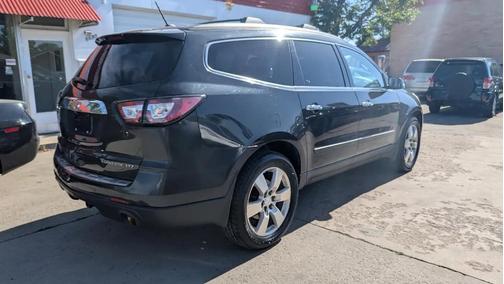 Black Granite Metallic 2014 Chevrolet Traverse LTZ