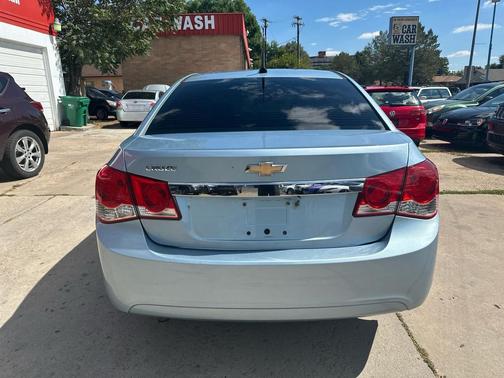 2011 Chevrolet Cruze LS