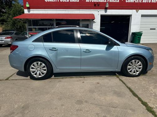 2011 Chevrolet Cruze LS