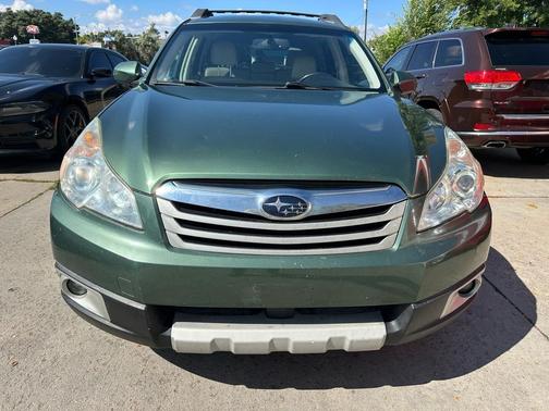 2011 Subaru Outback 3.6 R Limited
