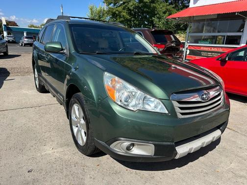 2011 Subaru Outback 3.6 R Limited