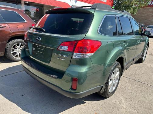 2011 Subaru Outback 3.6 R Limited
