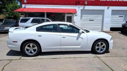2013 Dodge Charger SXT
