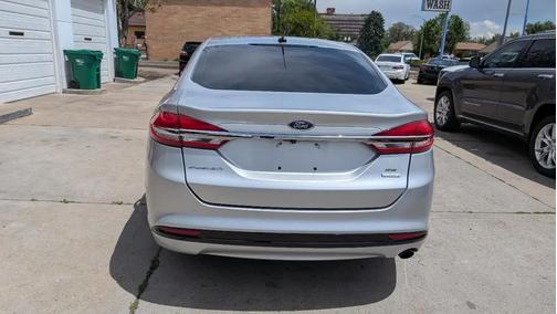Ingot Silver 2017 Ford Fusion SE