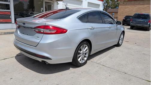 Ingot Silver 2017 Ford Fusion SE