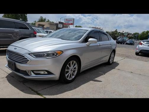 Ingot Silver 2017 Ford Fusion SE