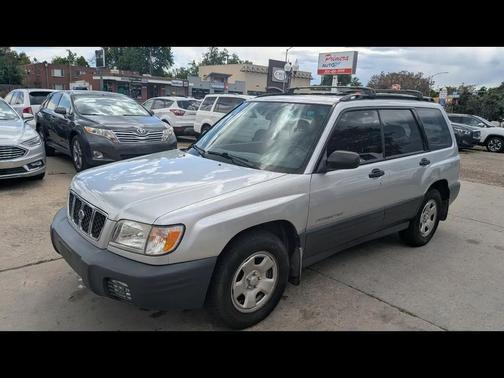 Platinum Silver Metallic/Gray 2002 Subaru Forester L
