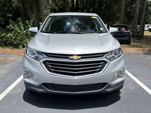 Silver Ice Metallic 2021 Chevrolet Equinox 1LT