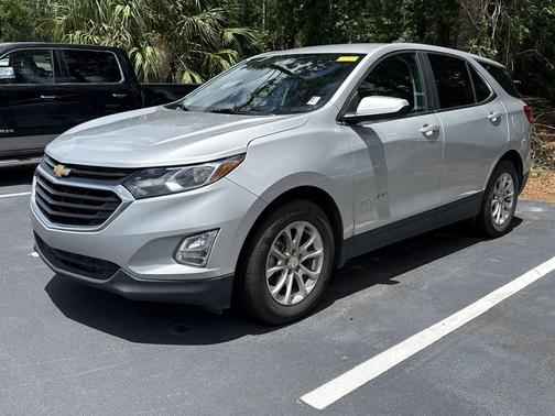 Silver Ice Metallic 2021 Chevrolet Equinox 1LT