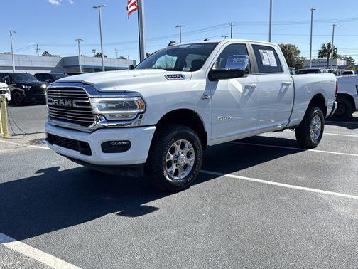 2024 RAM 2500 Laramie Crew Cab 4x4 6'4' Box