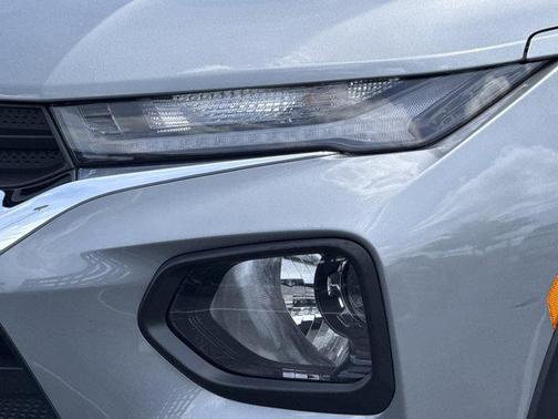 Sterling Gray Metallic 2023 Chevrolet Trailblazer LT
