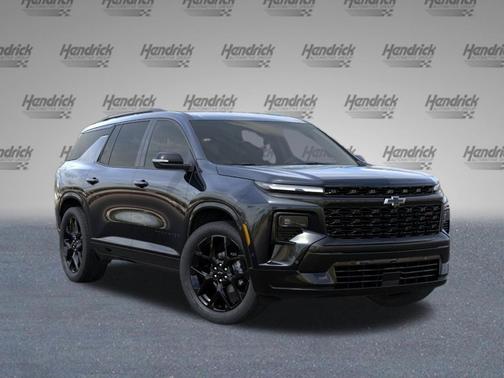 Mosaic Black Metallic 2026 Chevrolet Traverse RS