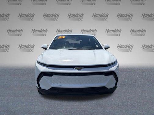 Summit White 2025 Chevrolet Equinox EV LT