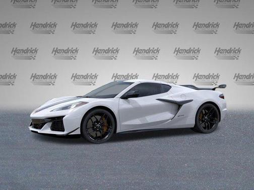 Arctic White 2026 Chevrolet Corvette Z06