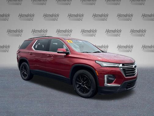Cherry Red Tintcoat 2022 Chevrolet Traverse LT Leather