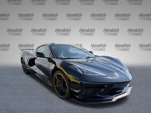 2025 Chevrolet Corvette Stingray w/2LT