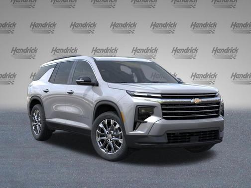 Sterling Gray Metallic 2026 Chevrolet Traverse LT