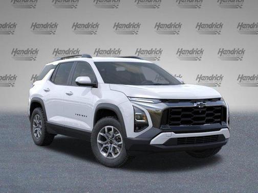 Polar White Tricoat 2026 Chevrolet Equinox FWD ACTIV