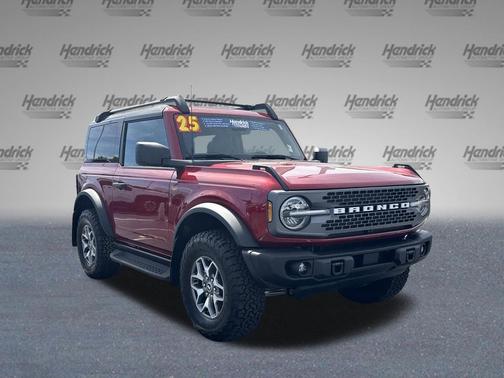 RUBY RED MET TNTD CLEARCOAT 2025 Ford Bronco Badlands