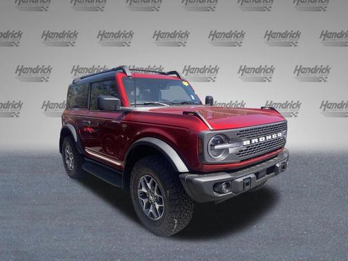 RUBY RED MET TNTD CLEARCOAT 2025 Ford Bronco Badlands