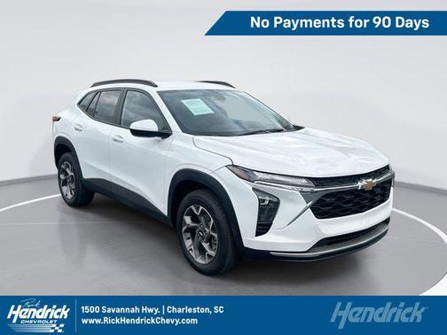 Summit White 2025 Chevrolet Trax LT