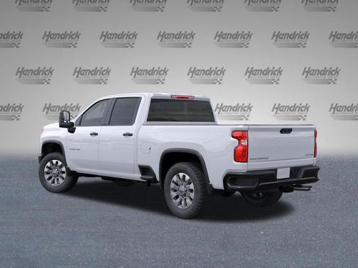 Summit White 2026 Chevrolet Silverado 2500 Custom