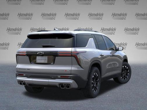 Sterling Gray Metallic 2027 Chevrolet Traverse AWD Z71