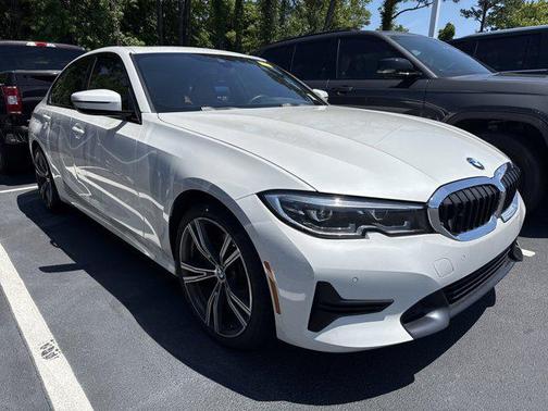 Mineral White Metallic 2022 BMW 330 330i