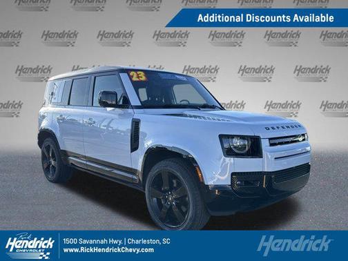 2023 Land Rover Defender 110 V8