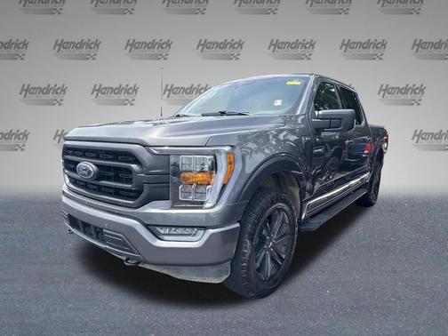 CARBONIZED GRAY METALLIC 2021 Ford F-150 XLT