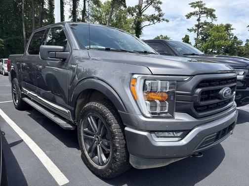 CARBONIZED GRAY METALLIC 2021 Ford F-150 XLT