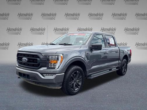 CARBONIZED GRAY METALLIC 2021 Ford F-150 XLT