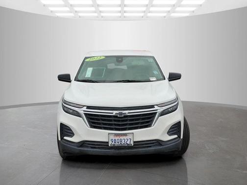 Summit White 2022 Chevrolet Equinox LS