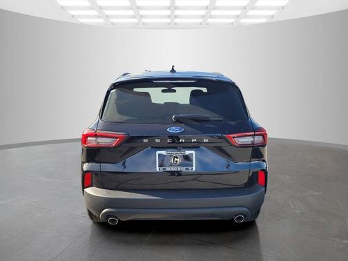 Agate Black Metallic 2025 Ford Escape ST-Line